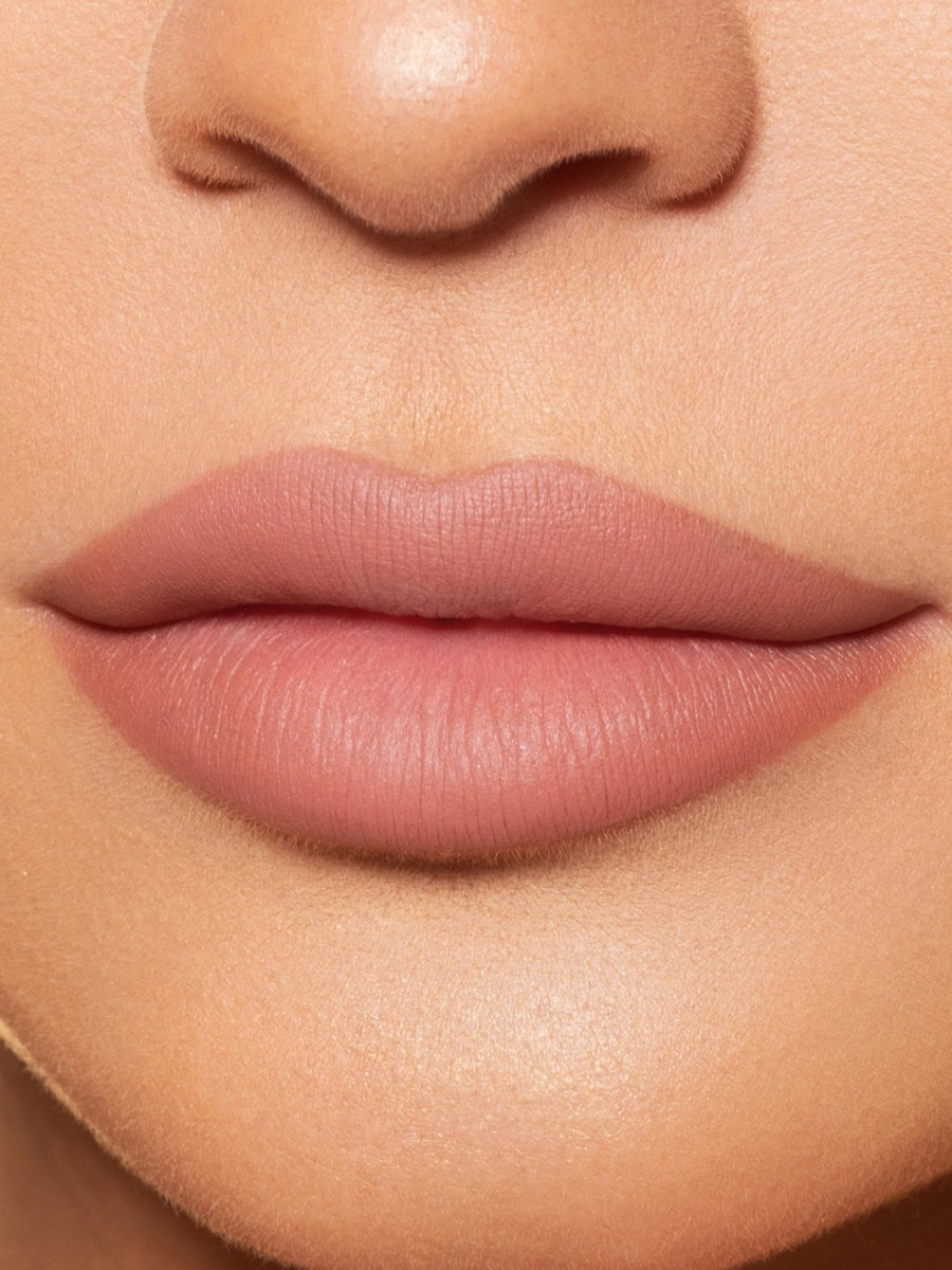 Kylie | Matte Lip Kit – kyliecosmeticsmaks.com