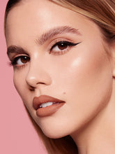 Load image into Gallery viewer, Handbag Ho | Matte Lip Kit
