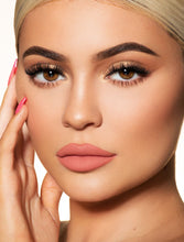 Load image into Gallery viewer, Queen | Matte Lip Kit
